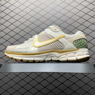 Nike Zoom Vomero 5 Sail Orange